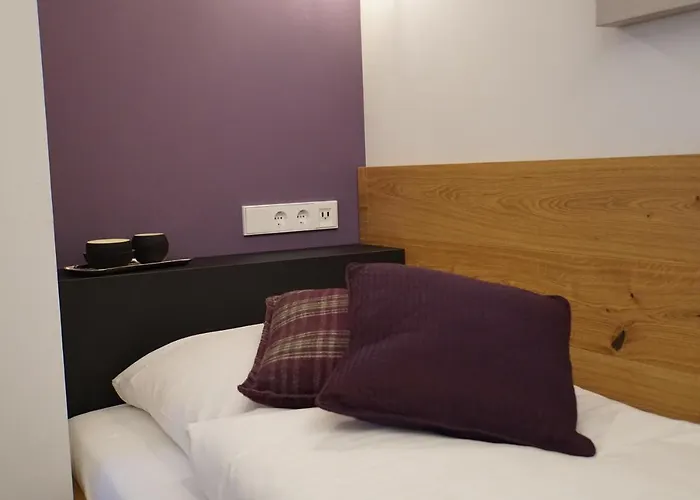 Adler Botenheim Brackenheim